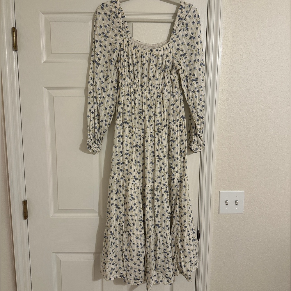 American Eagle floral tiered dress